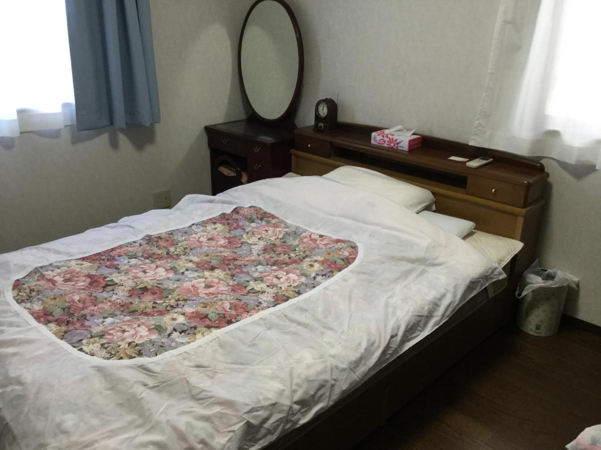 טוקושימה Guesthouse Cosmo מראה חיצוני תמונה
